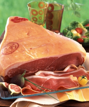 法豬肉制品進(jìn)入中國市場 生火腿將考驗國人味蕾
