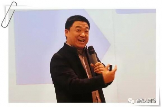 李霄峰老師.jpg