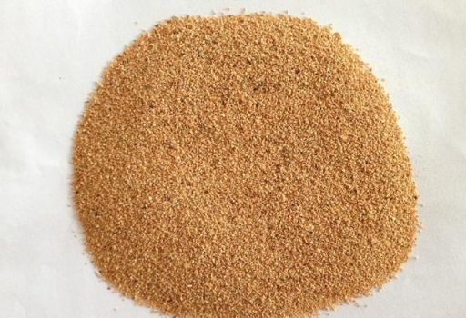 你的豬場該用濕拌料喂豬，還是干粉料？